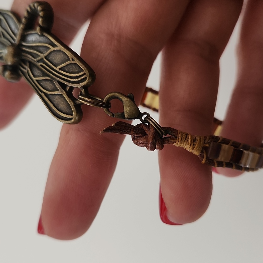 Dragonfly Bracelet NWOT - Picture 4 of 4